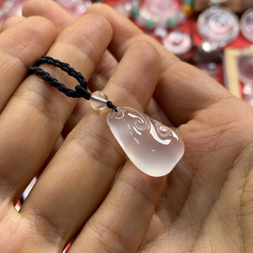 【闪购商品】石英质玉未镶嵌颈饰