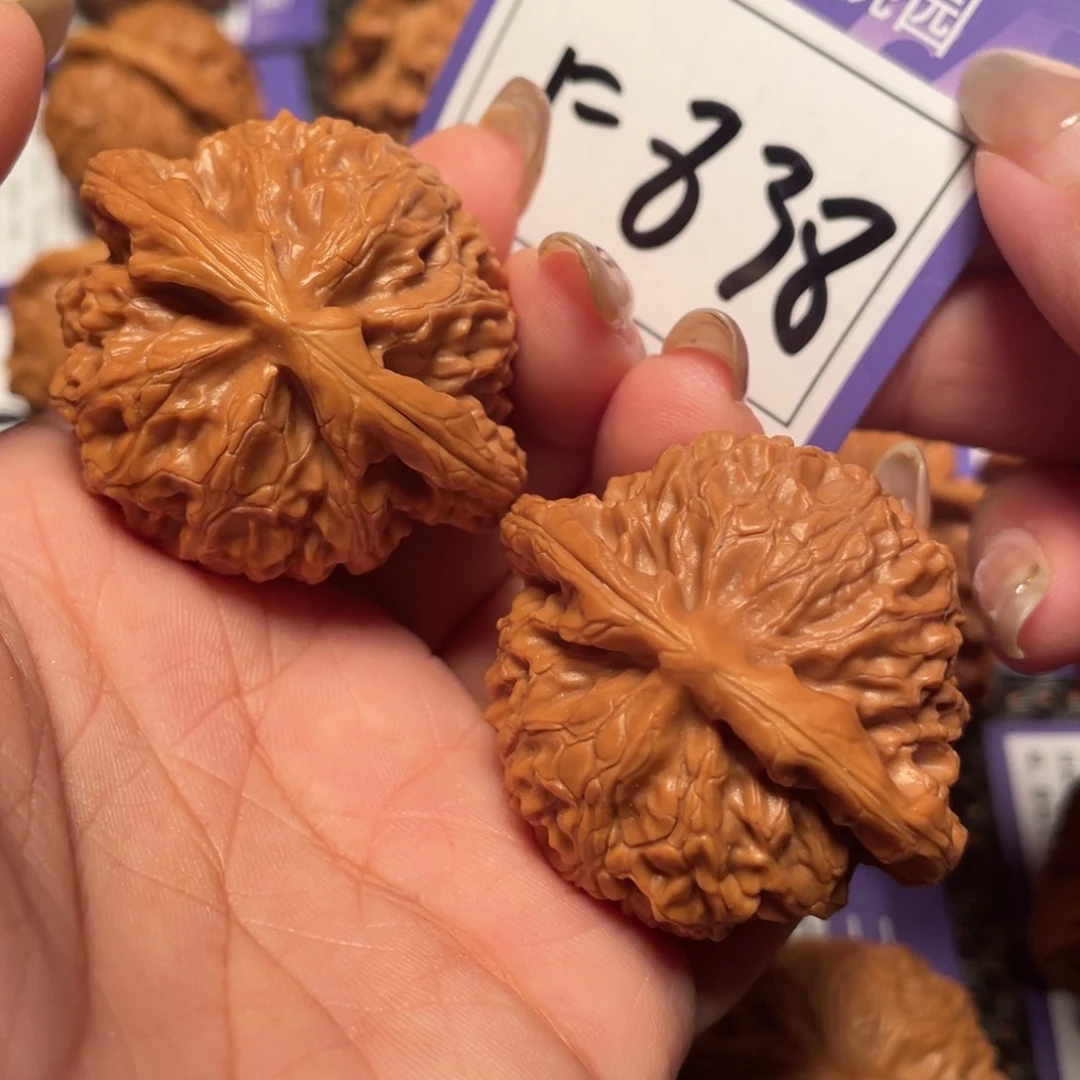 文玩核桃把件838号灯44