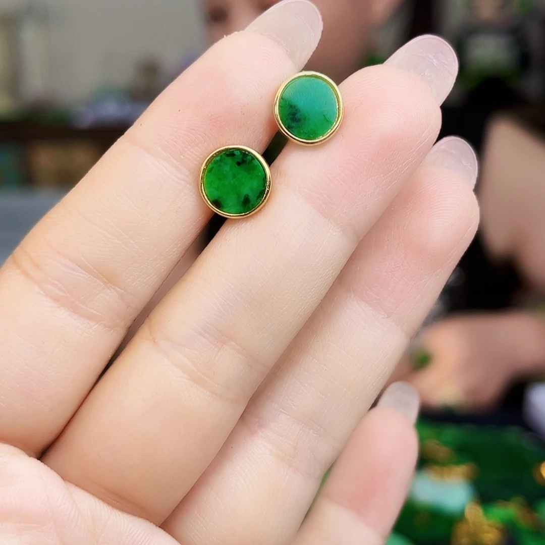 翡翠银S925镶嵌颈饰多样性