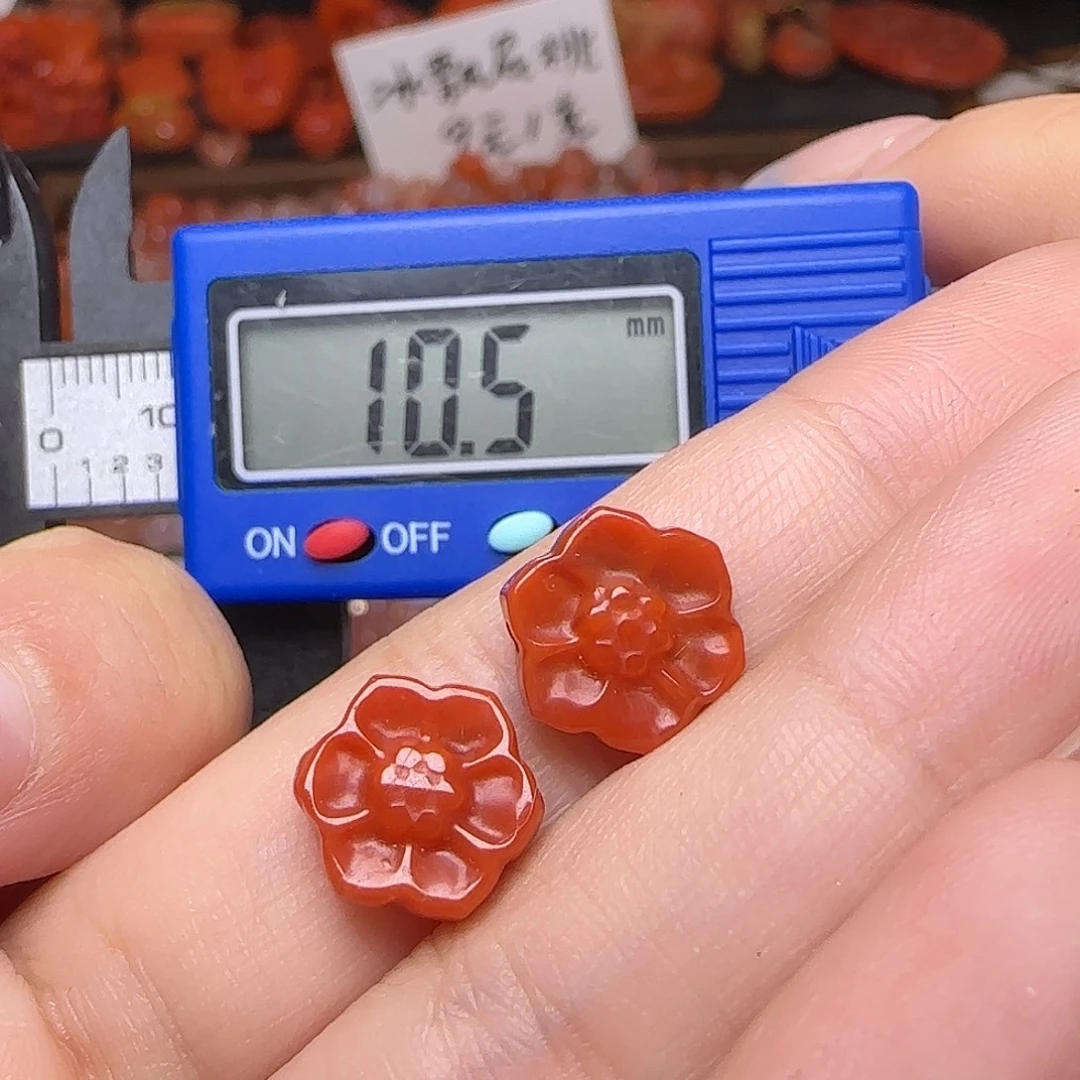 南红玛瑙未镶嵌颈饰