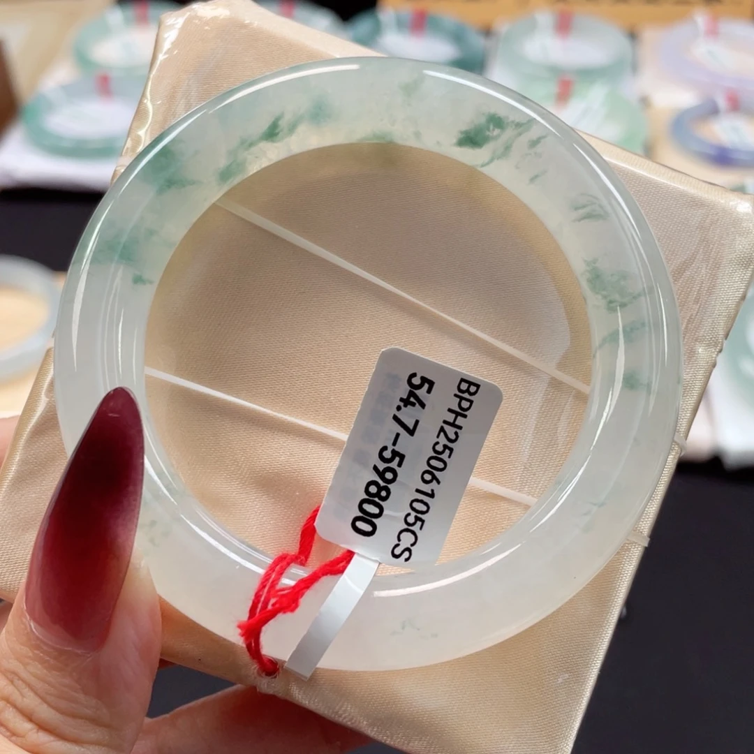 未镶嵌手镯翡翠18号54.7正冰通透飘水绿花灵动飘逸圆条