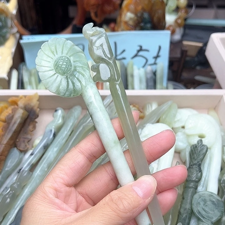 蛇纹石玉未镶嵌发簪