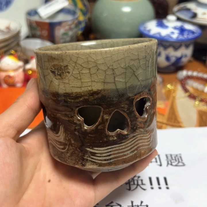 盖碗瓷器直播放漏中