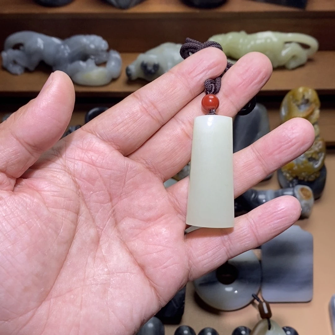 未镶嵌和田玉挂件