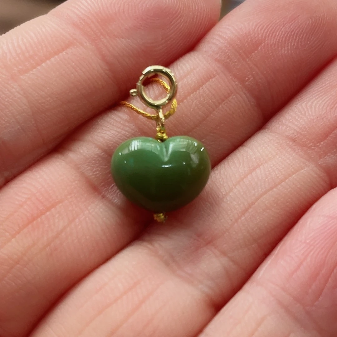 绿松石颈饰未镶嵌