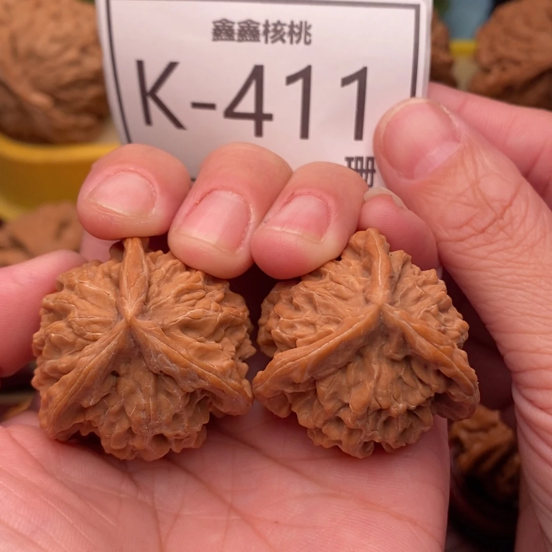 桃核把件盘山奔34….