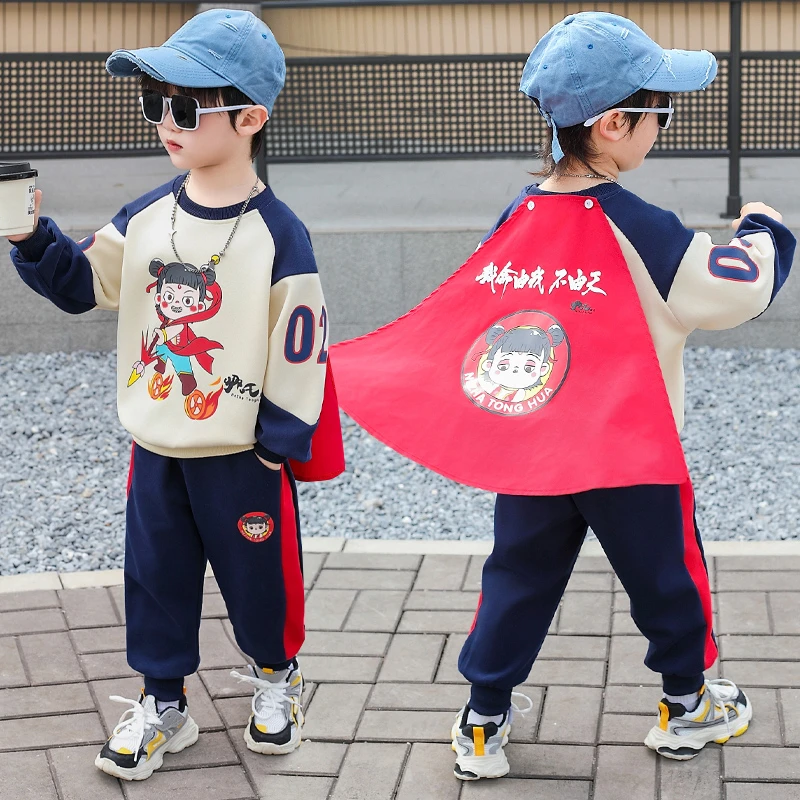 披风哪吒衣服男童处安装2025新款男宝国潮动漫卫衣穿秋裤童装套装