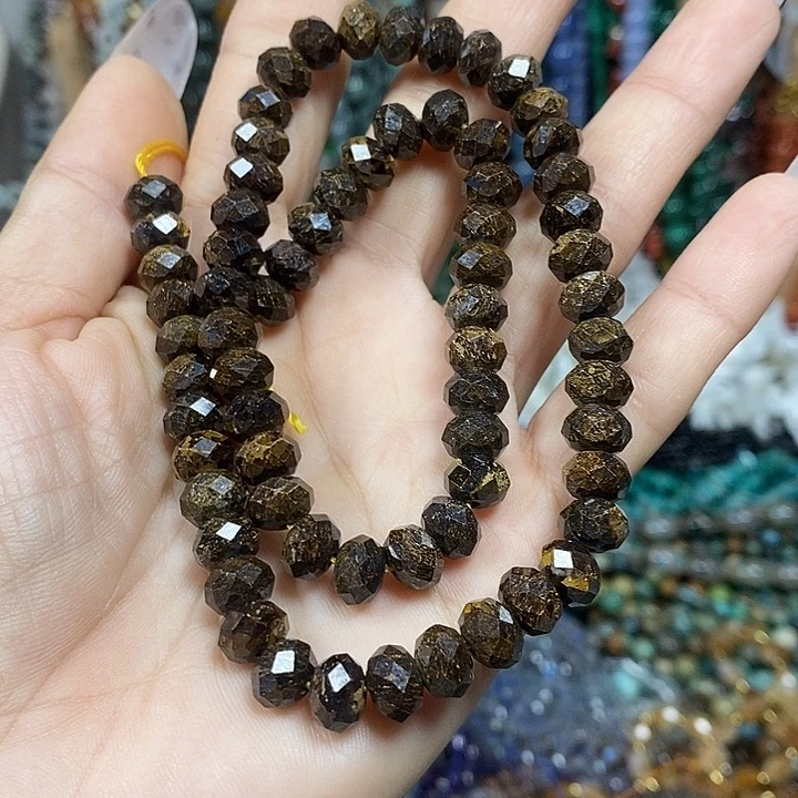 玛瑙/玉髓未镶嵌珠宝半成品天然古铜灰切面车轮卡8mm