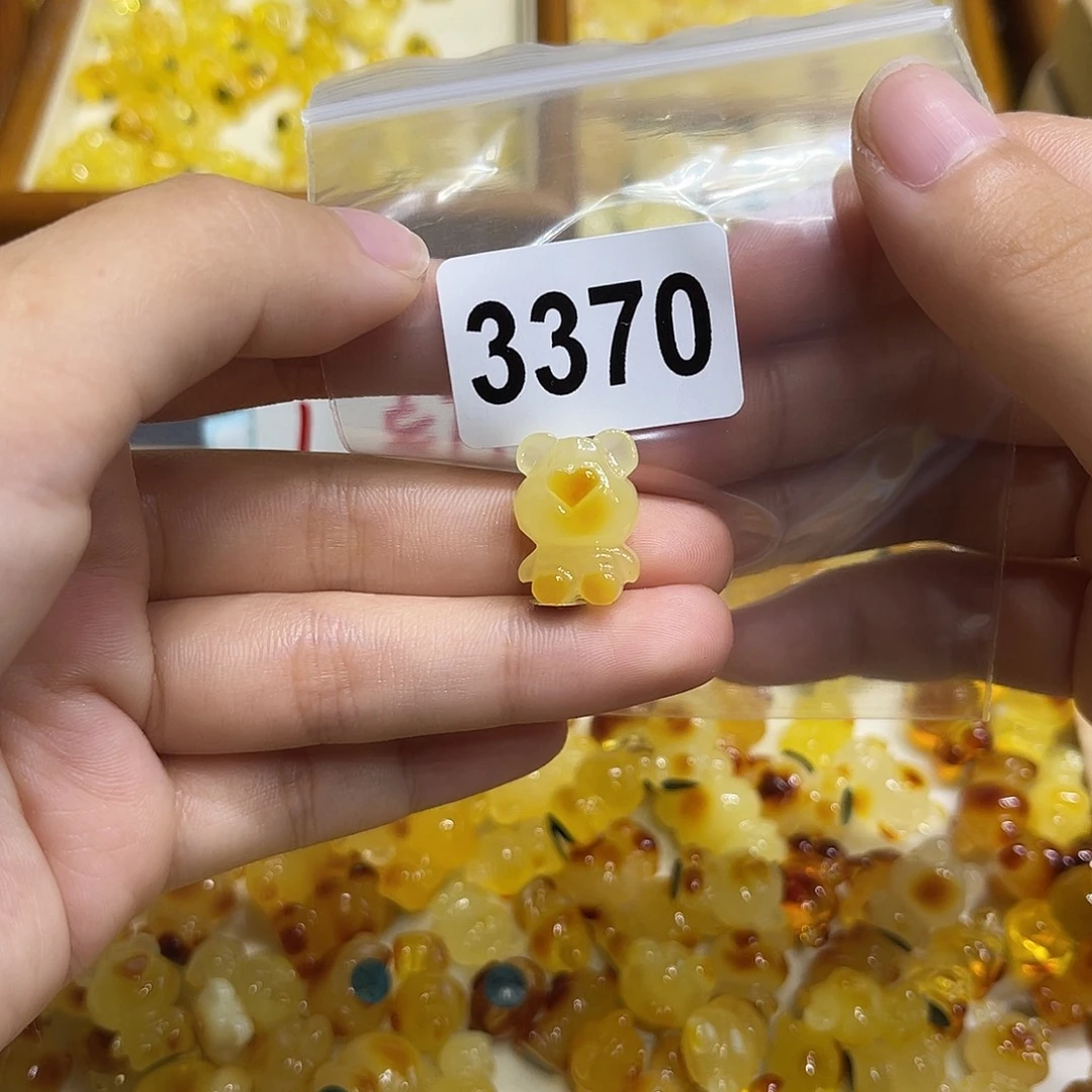 琥珀未镶嵌珠宝奇石