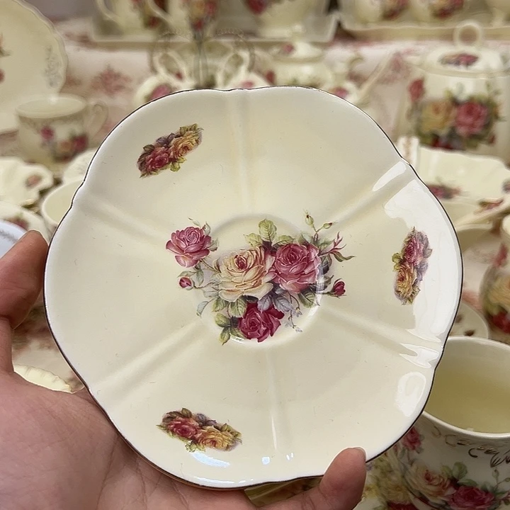 陶瓷陶瓷两个陶瓷