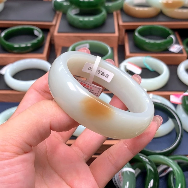 未镶嵌手镯和田玉小*