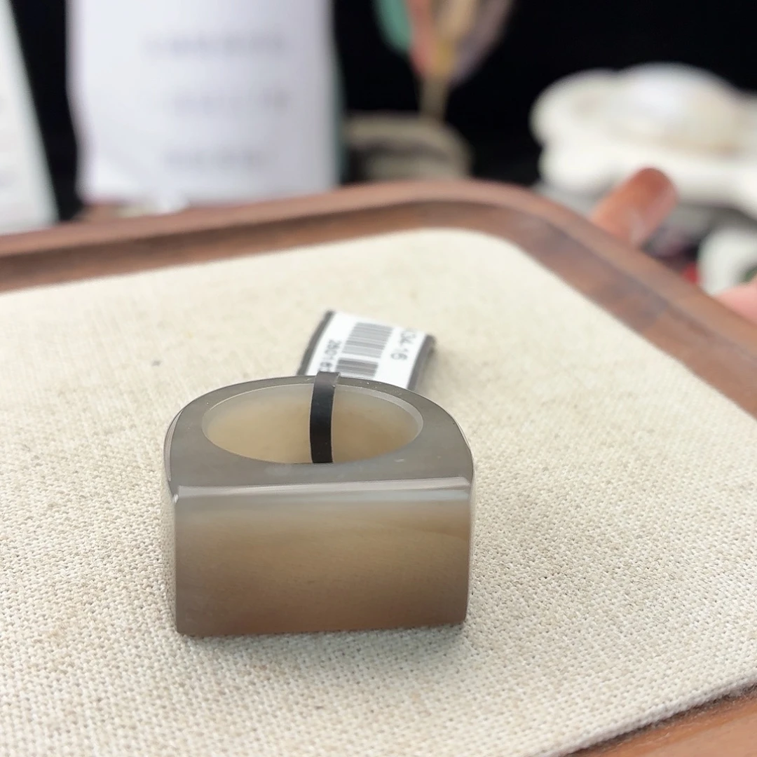 和田玉未镶嵌戒指L14烟灰马鞍直径17不退换