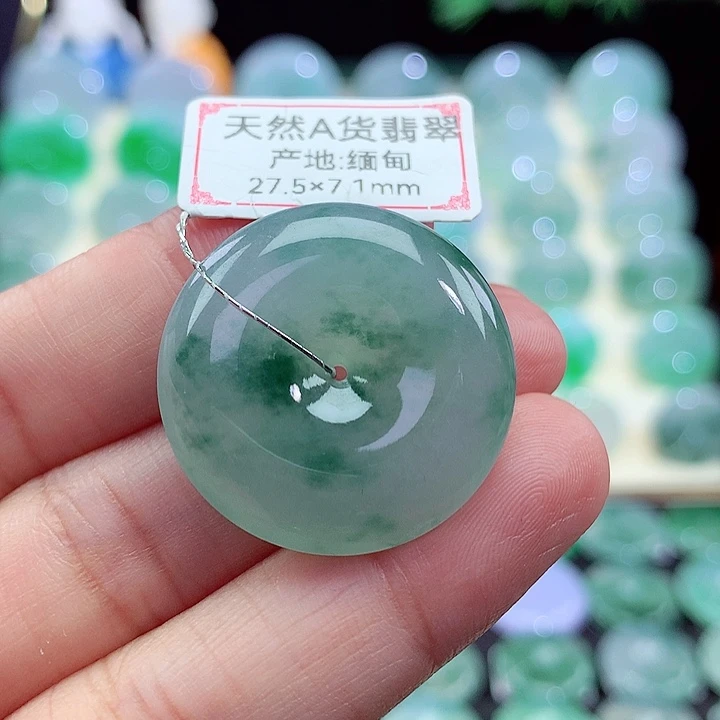 杨***树吊坠(不含链)未镶嵌翡翠