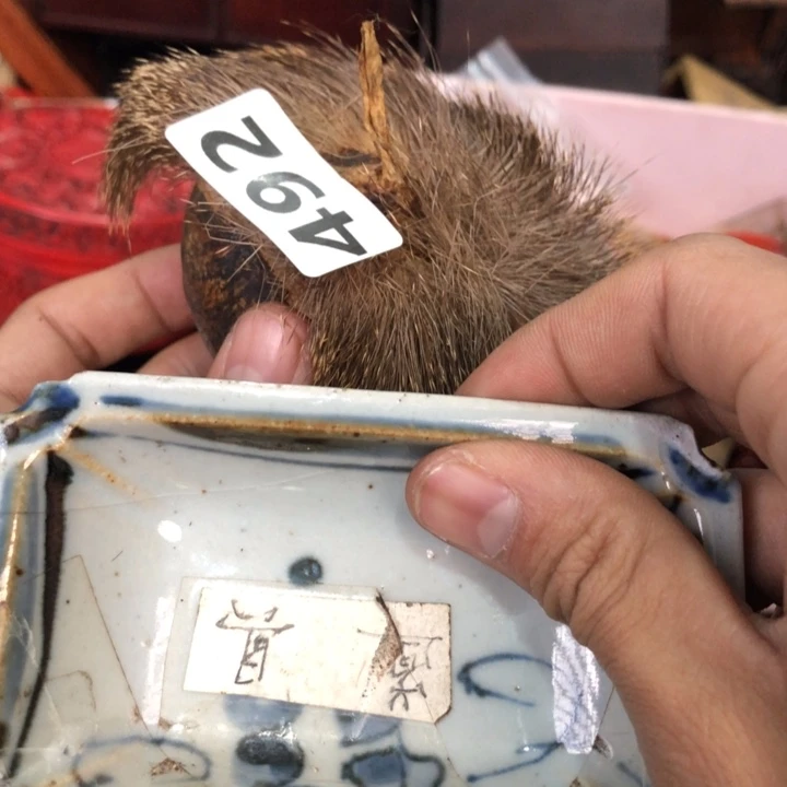 陶瓷孤品单件车里拍