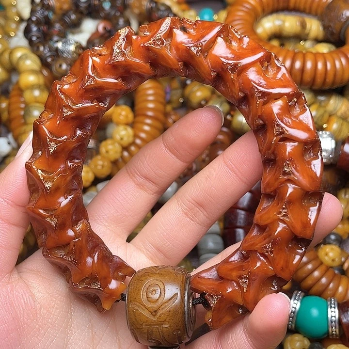 牛骨手串/手链追***爷蛇骨手持