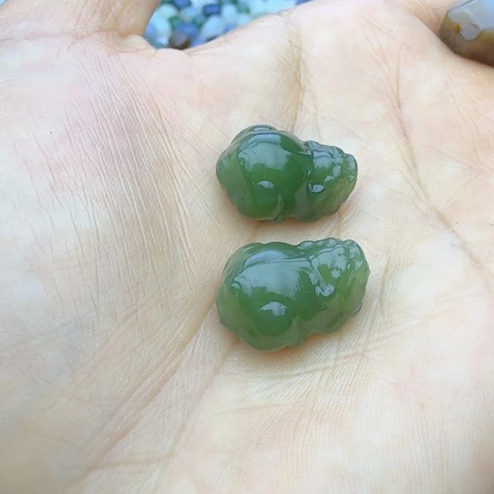 白***南和田玉（糖玉）未镶嵌车挂