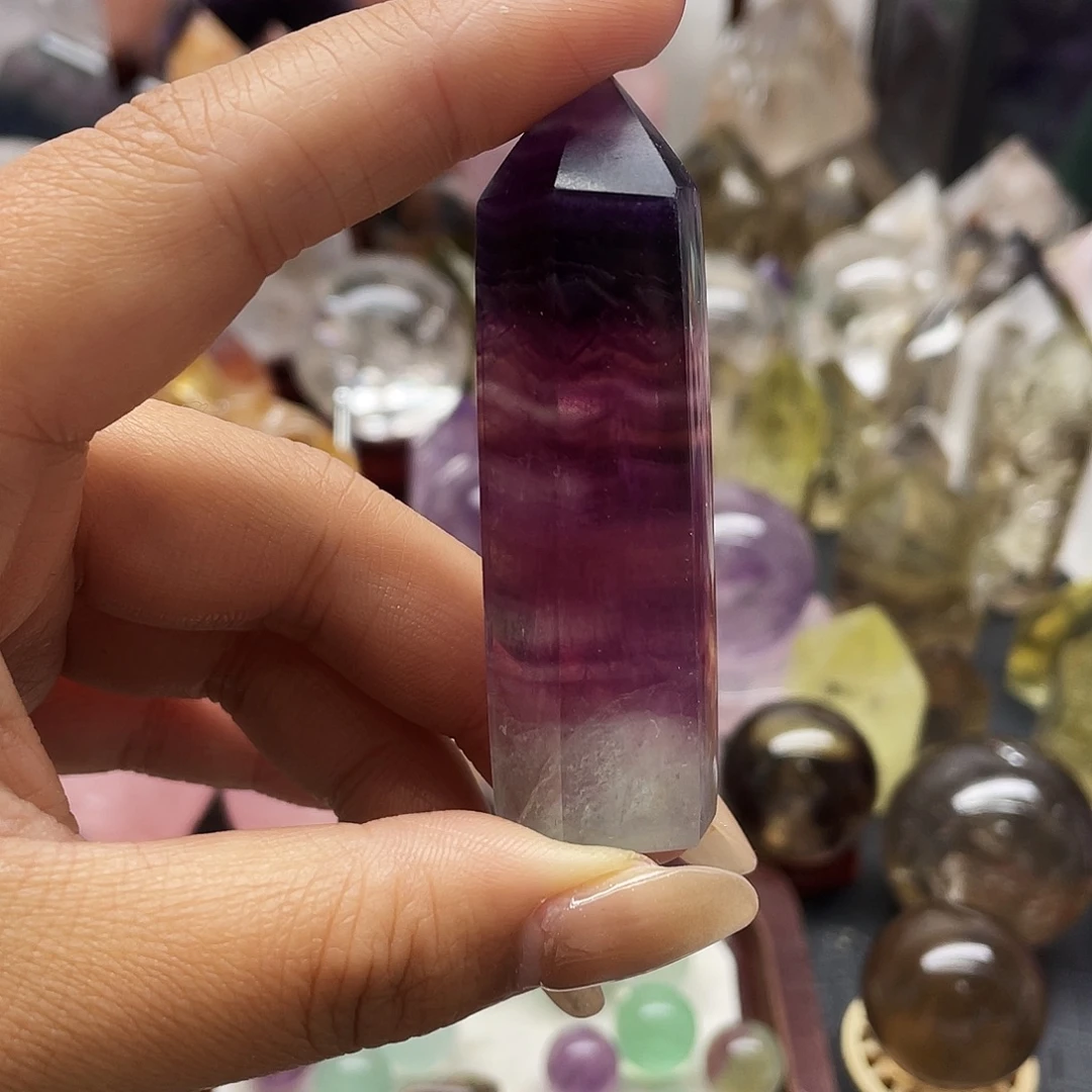 水晶珠宝半成品未镶嵌3莹石柱子