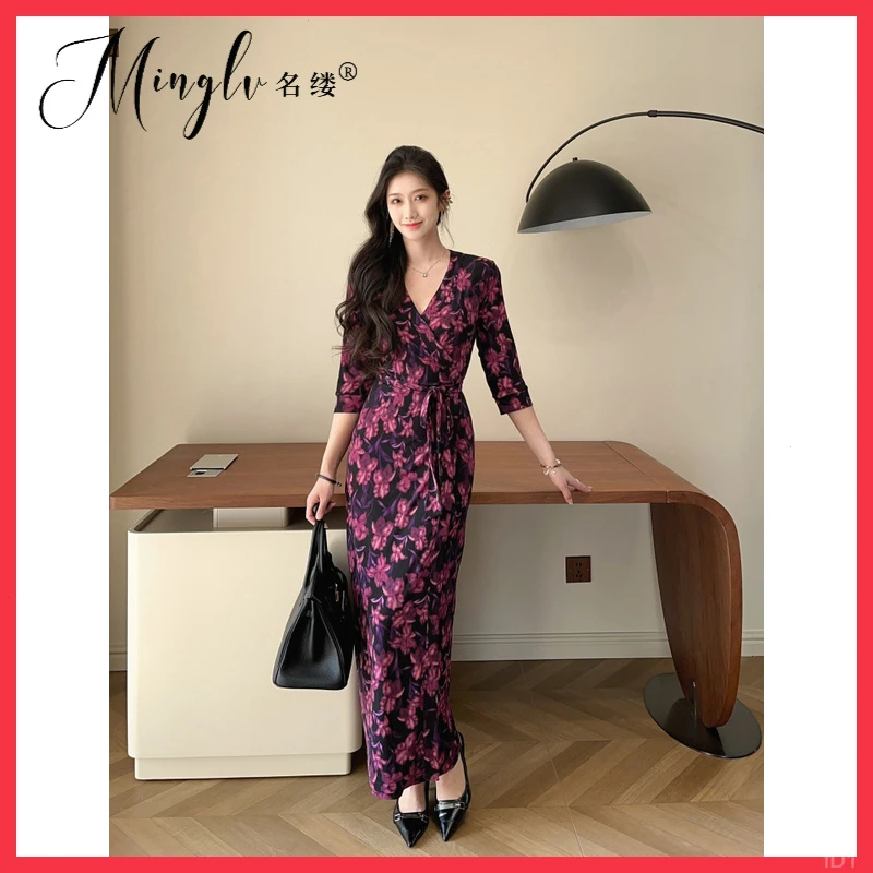 2025气质女装时尚紫色碎花连衣裙别致秋季包裙名缕法式优雅高级感