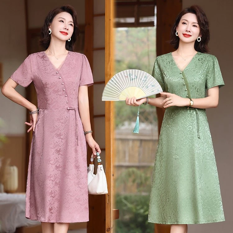 妈妈夏装洋气时尚高贵V领连衣裙40岁50中老年女装夏季气质裙子中