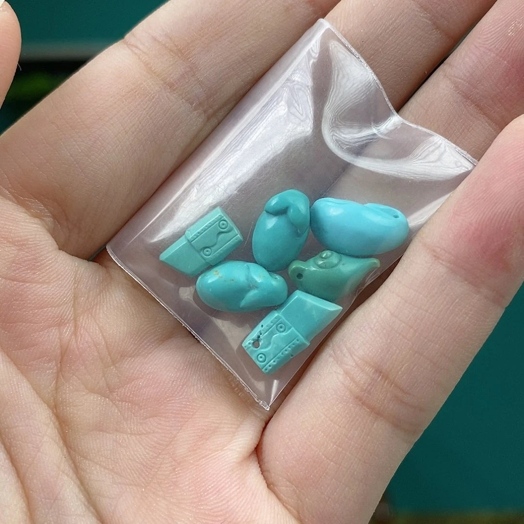 未镶嵌绿松石珠宝奇石