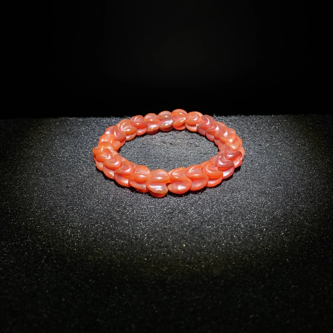 臻藏（8A）玛瑙手串2501210006