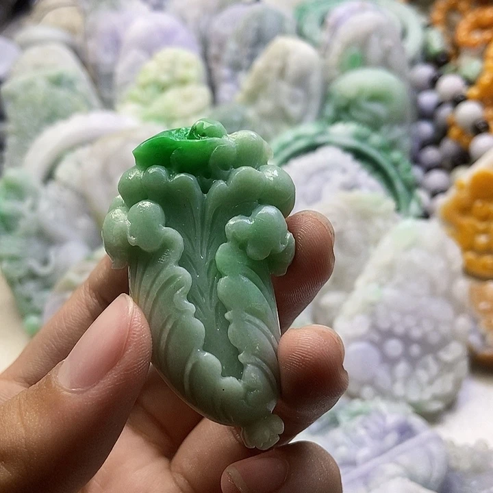 定制翡翠未镶嵌天然翡翠