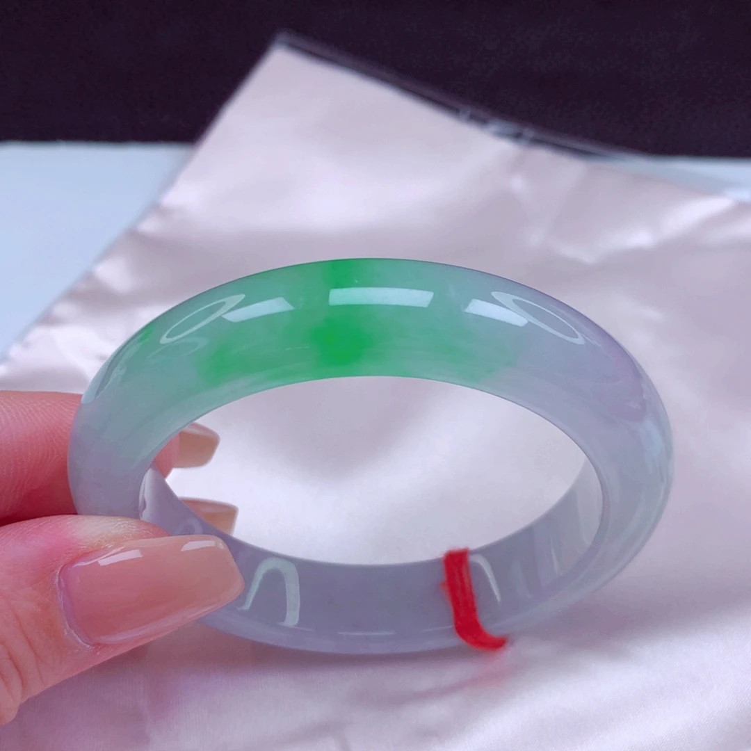 翡翠未镶嵌手镯手镯
