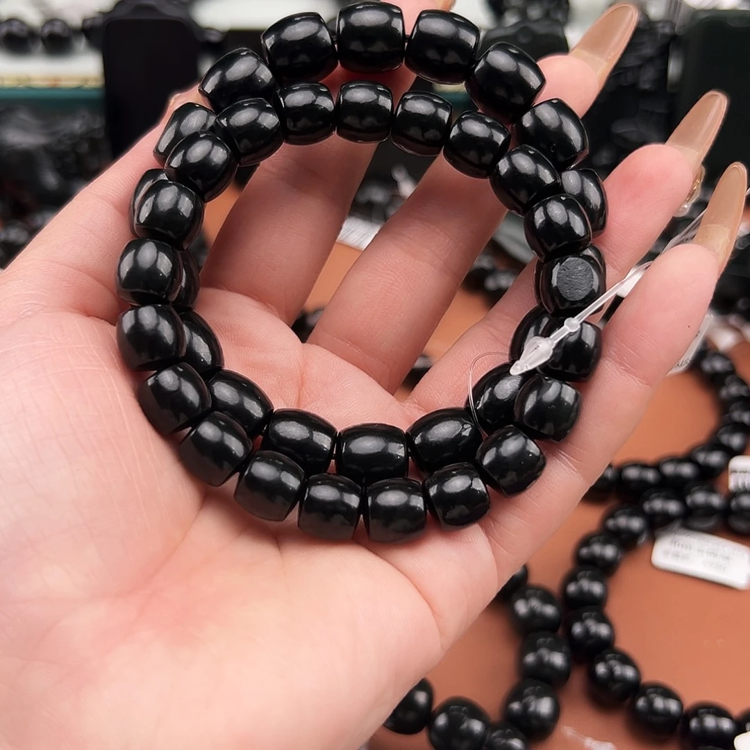 海***房和田玉未镶嵌手串