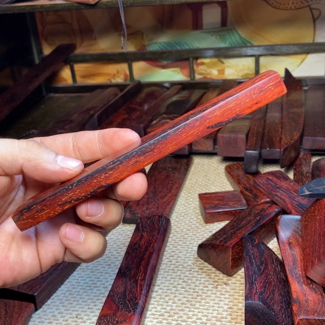 紫檀木类端景台麟底