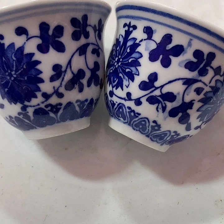 摆件景德镇陶瓷缠枝莲小酒杯拍一发二