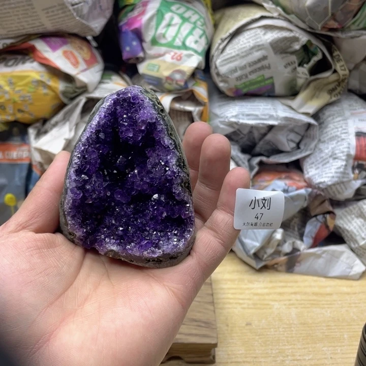 未镶嵌大型摆件（非配饰）水晶