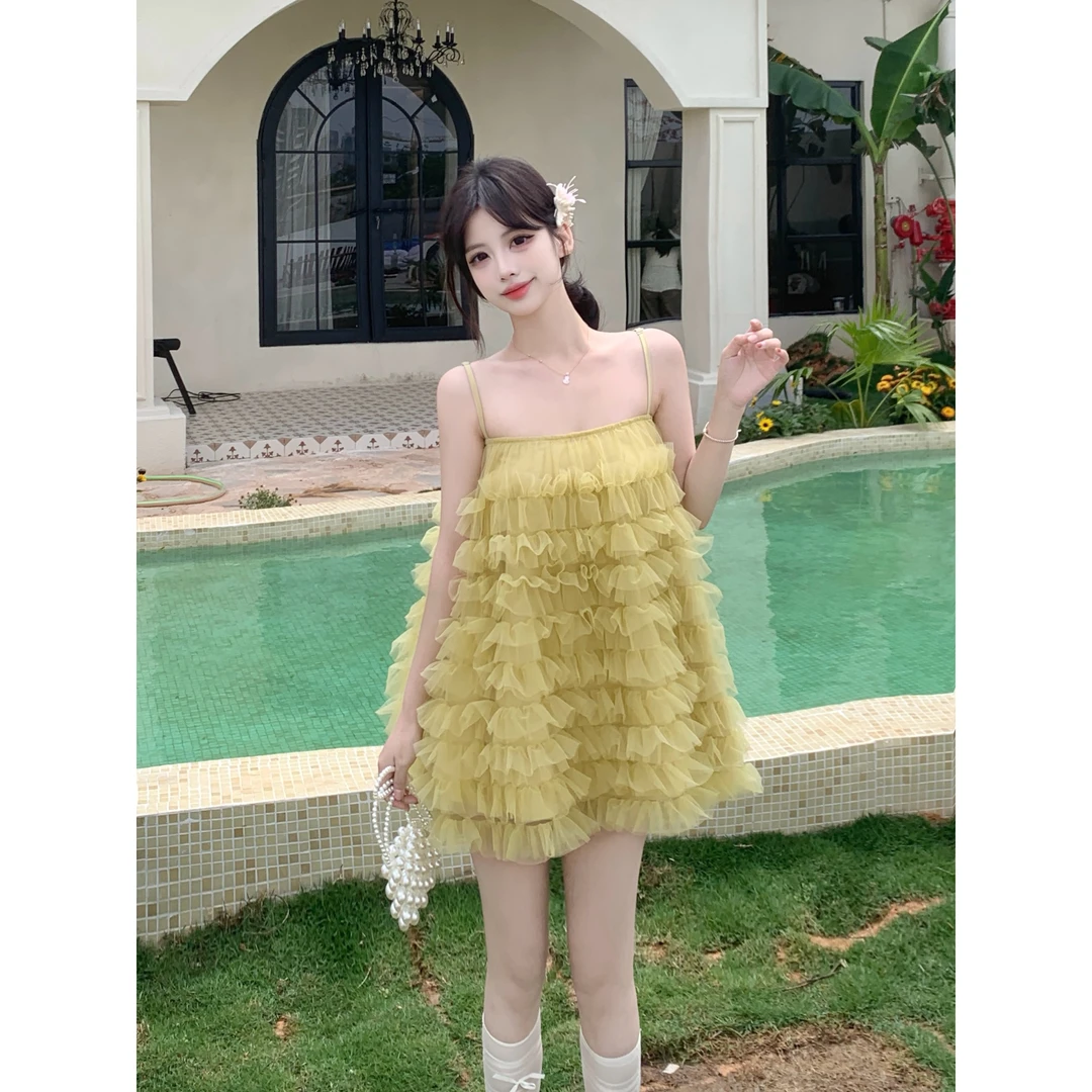 大码2025夏款网纱吊带蛋糕裙超仙连衣裙女海边度假蓬蓬公主短裙子