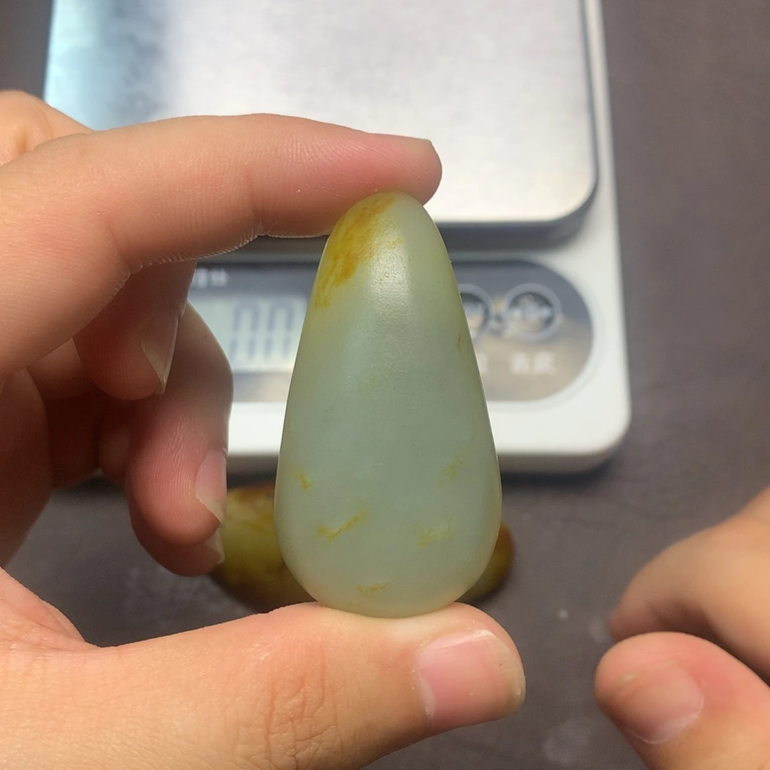 和田玉（糖玉）未镶嵌挂件