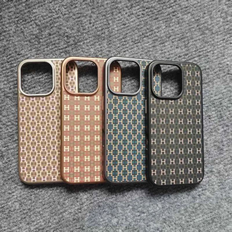 适用苹果16promax手机壳磁吸防摔高级创意字母iPhone15pro手机壳