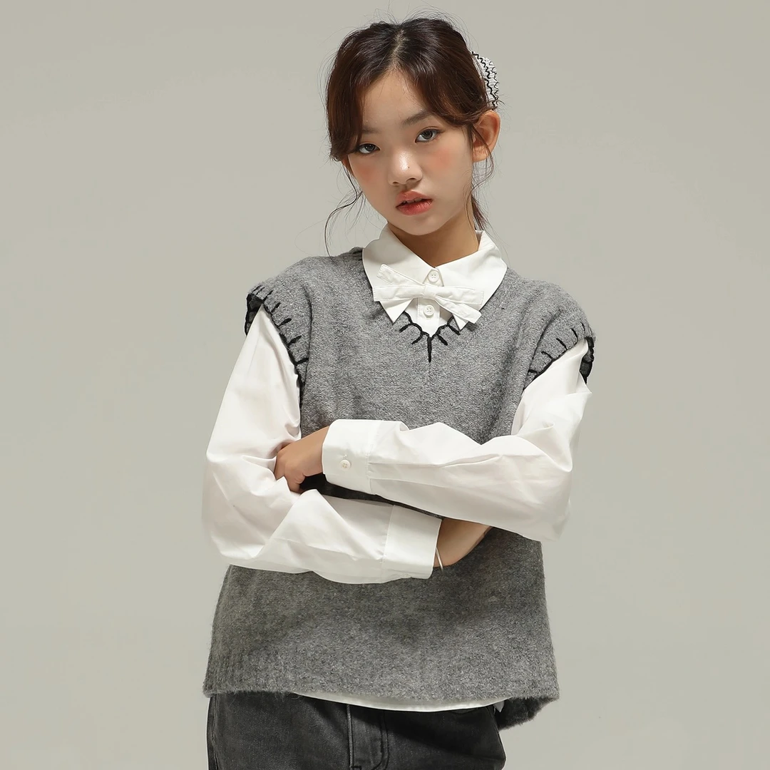 小女森女童秋冬130-170马甲背心毛衣中大童针织上衣