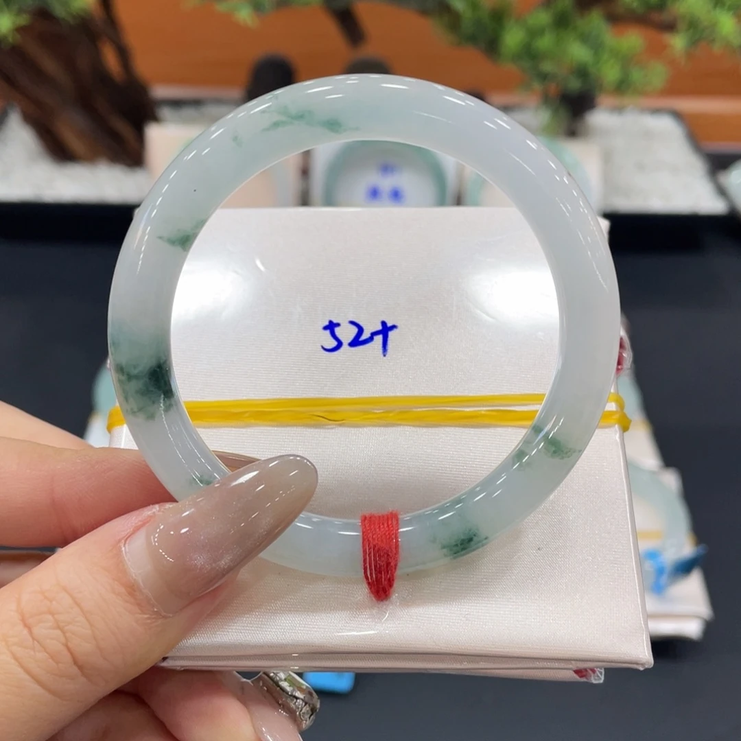 未镶嵌手镯翡翠缅甸天然翡翠手镯