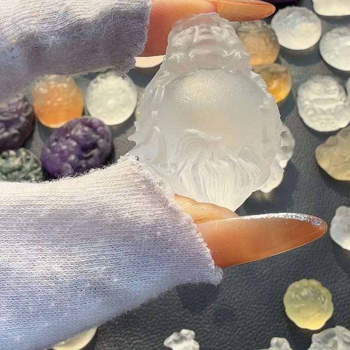 满***许未镶嵌车挂水晶水晶