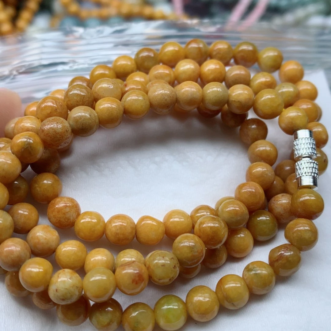 翡翠颈饰未镶嵌手串