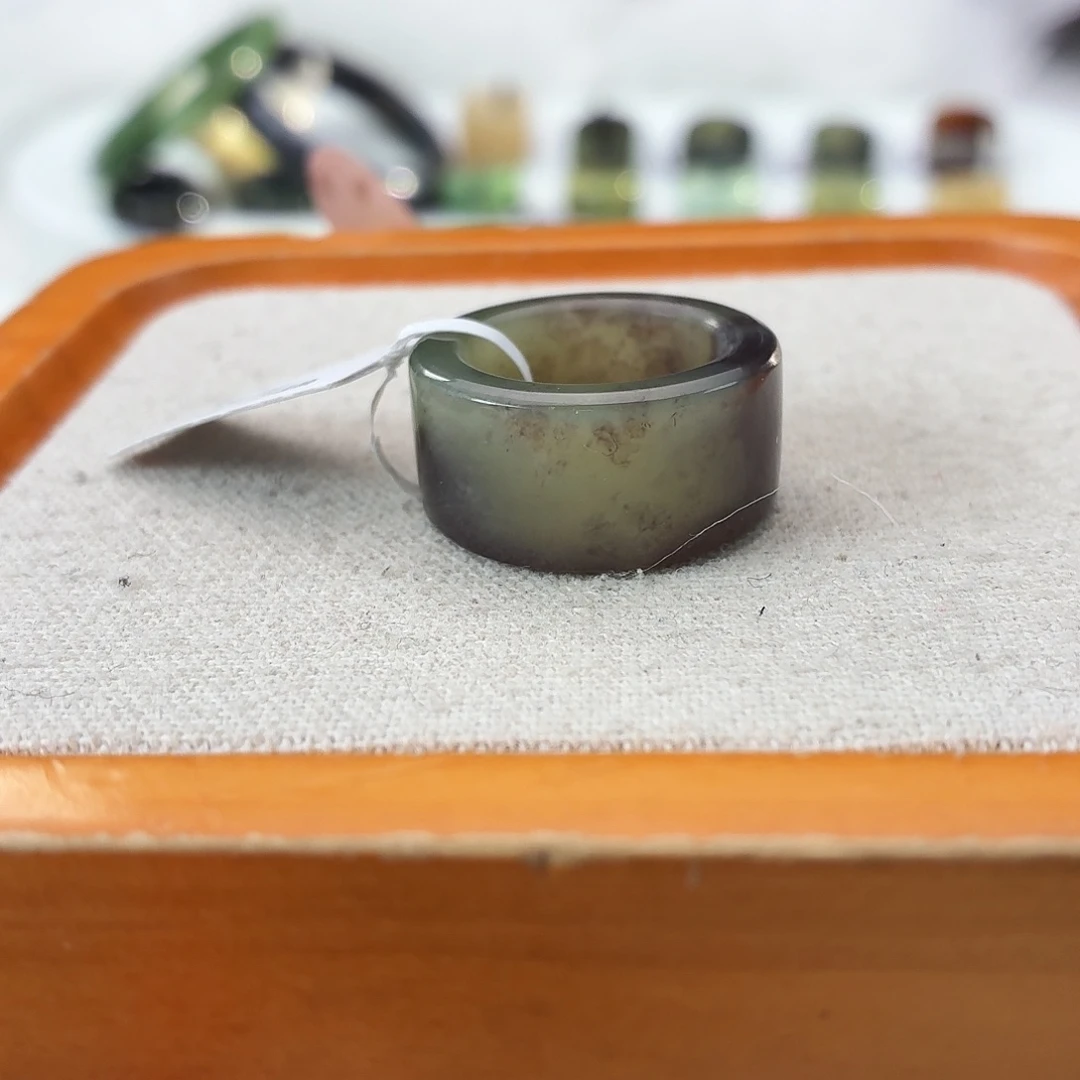 和田玉未镶嵌戒指c19烟紫圆切17.3不退换