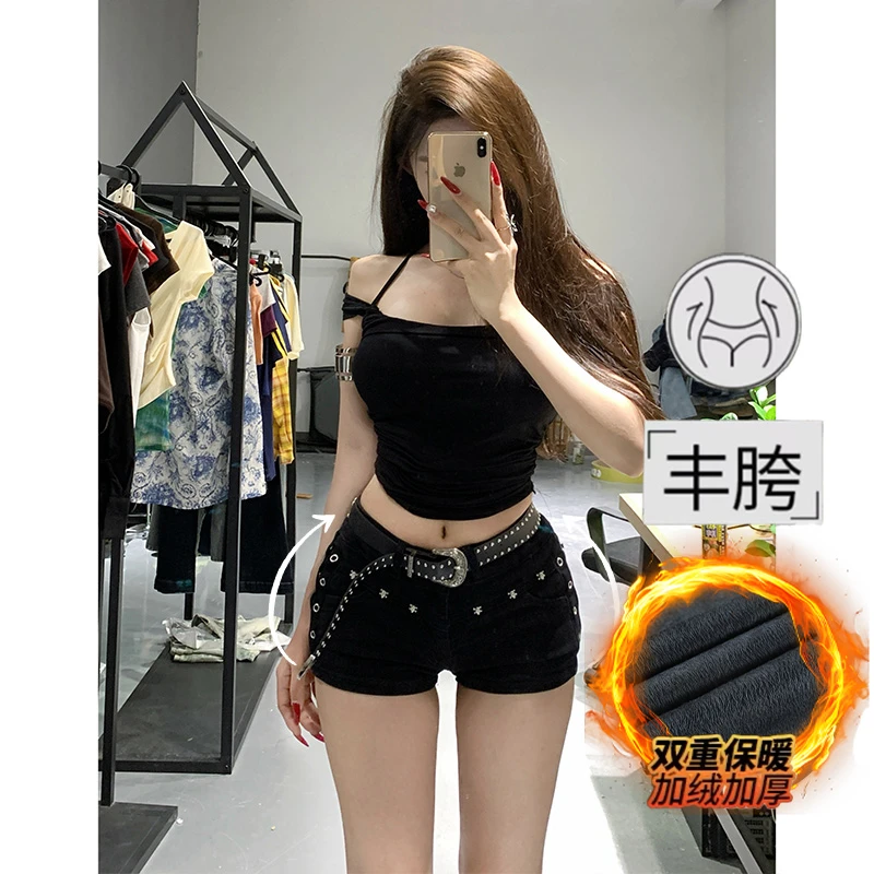 加绒丰胯低腰铆钉提臀牛仔短裤女2025冬季新款百搭紧身显瘦热裤