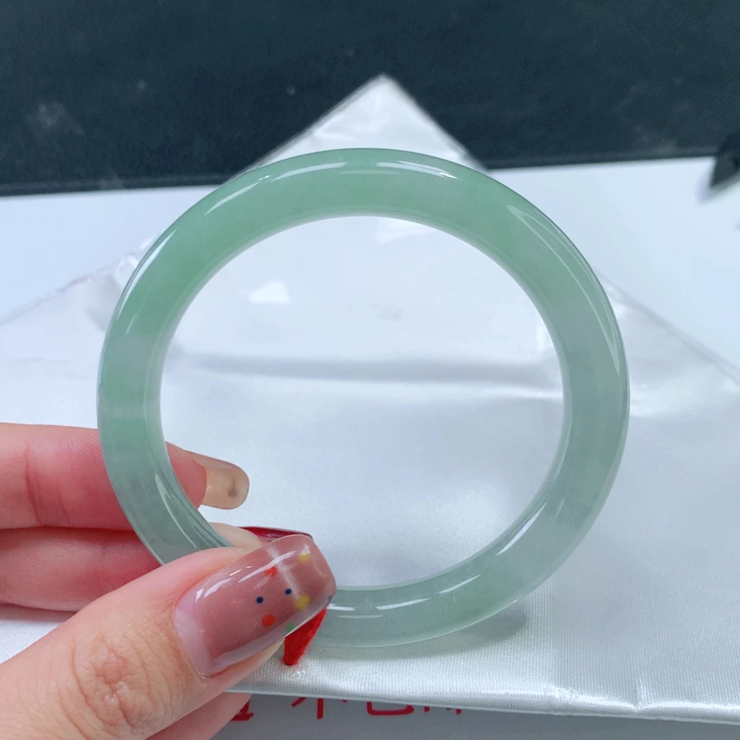 未镶嵌手镯翡翠612