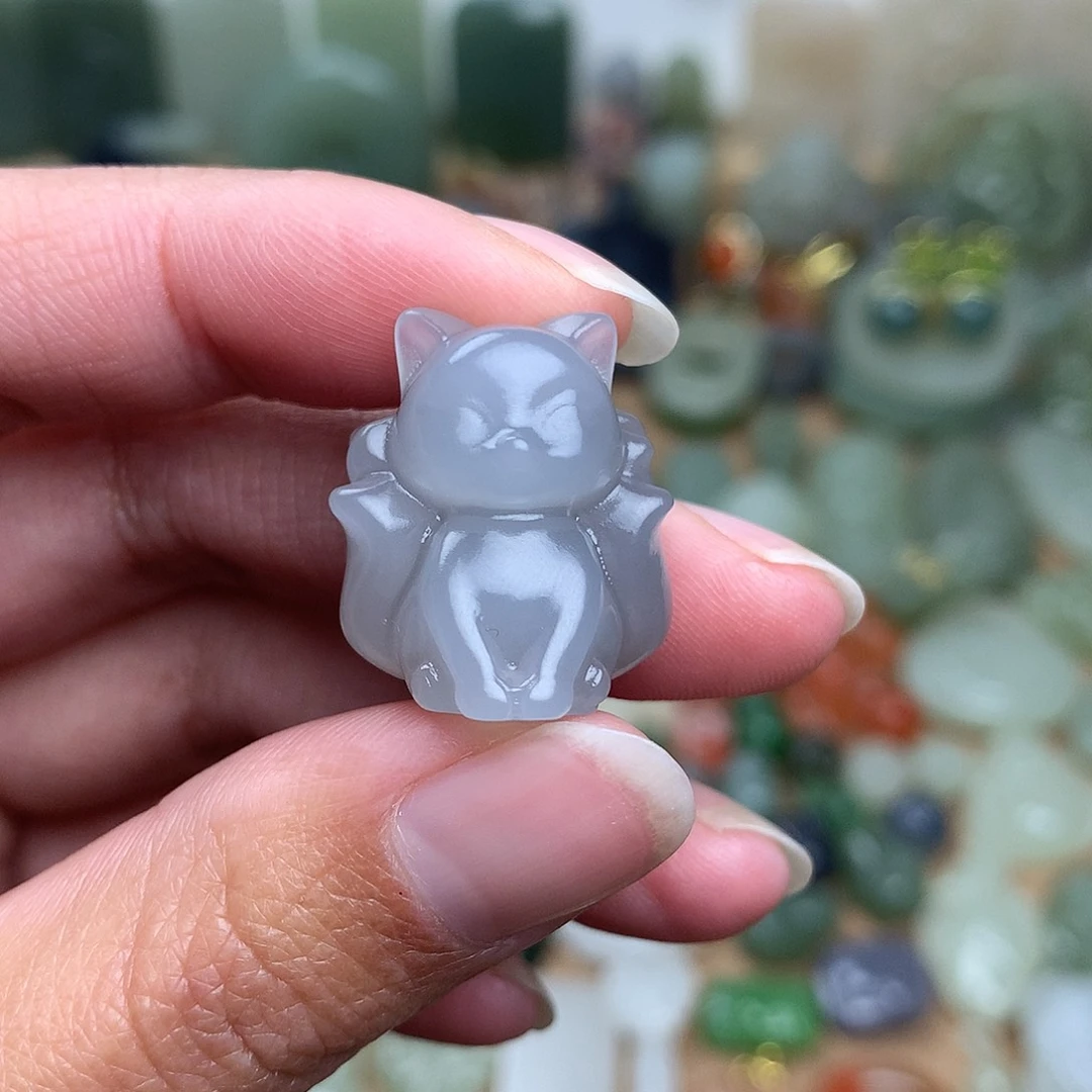 和田玉吊坠未镶嵌