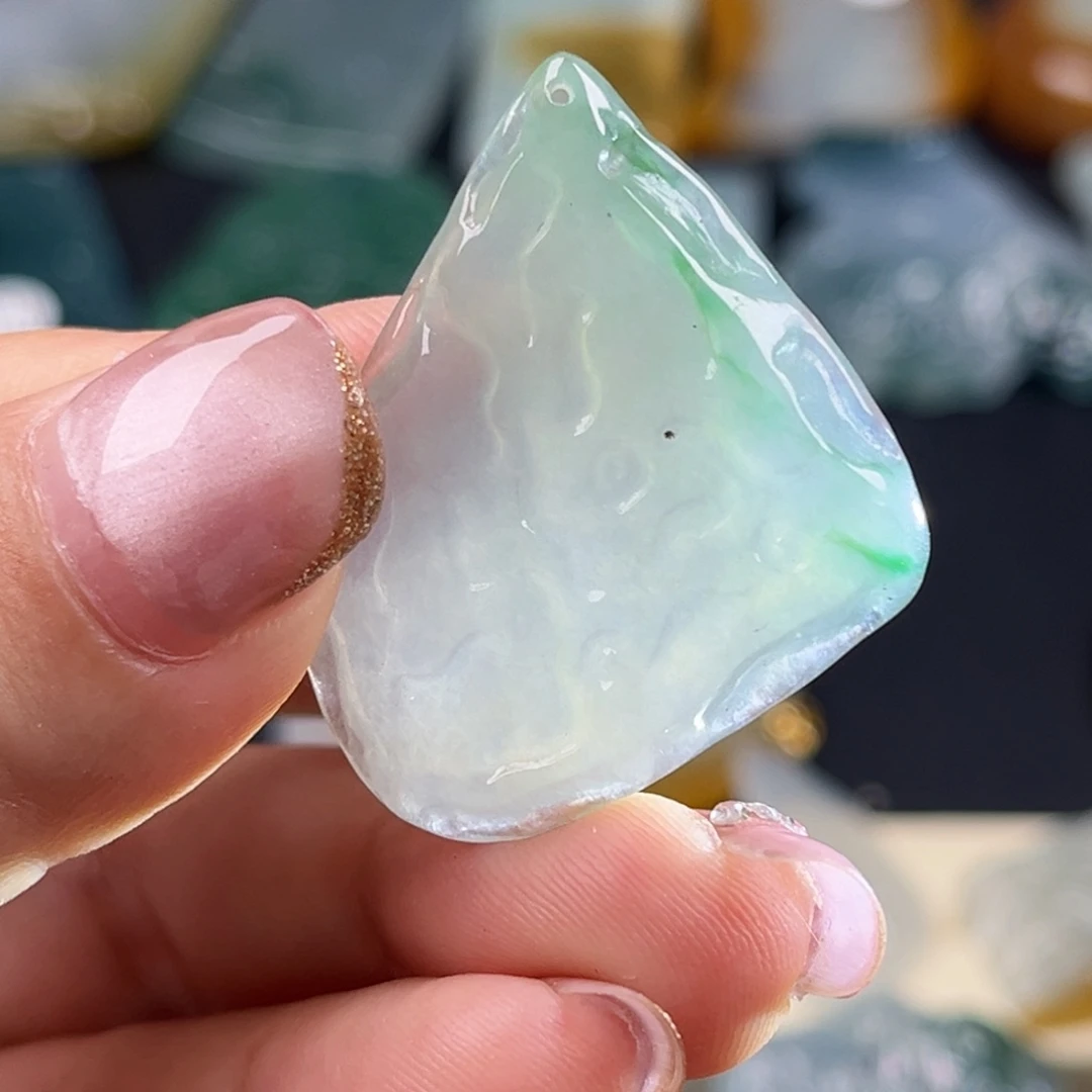 定制翡翠未镶嵌翡翠挂件