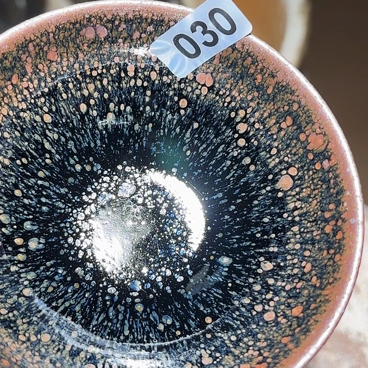 茶盏我不在这里吃饭你