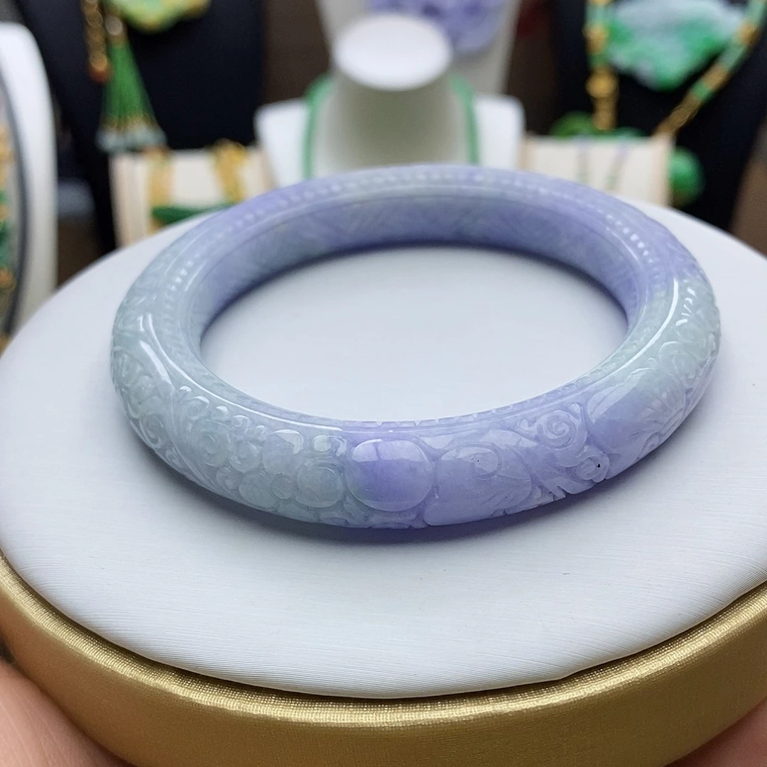 翡翠手镯未镶嵌冰*天然
