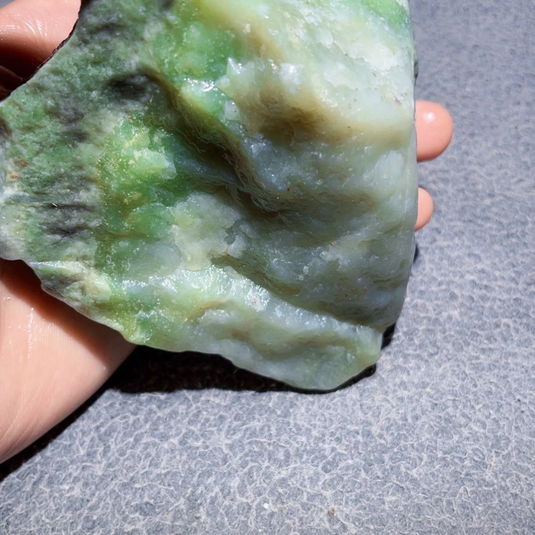 和田玉（糖玉）未镶嵌珠宝奇石