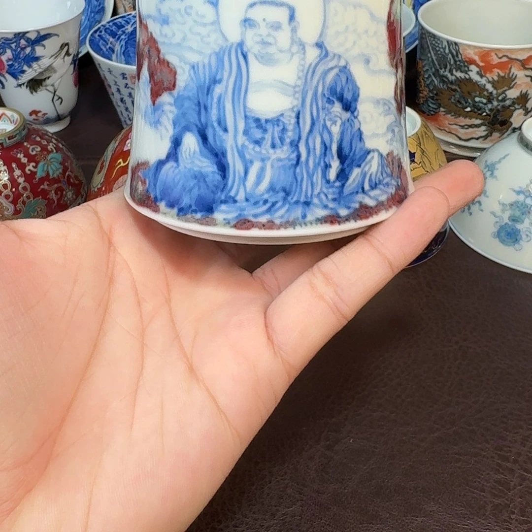 现代景德镇陶瓷杯