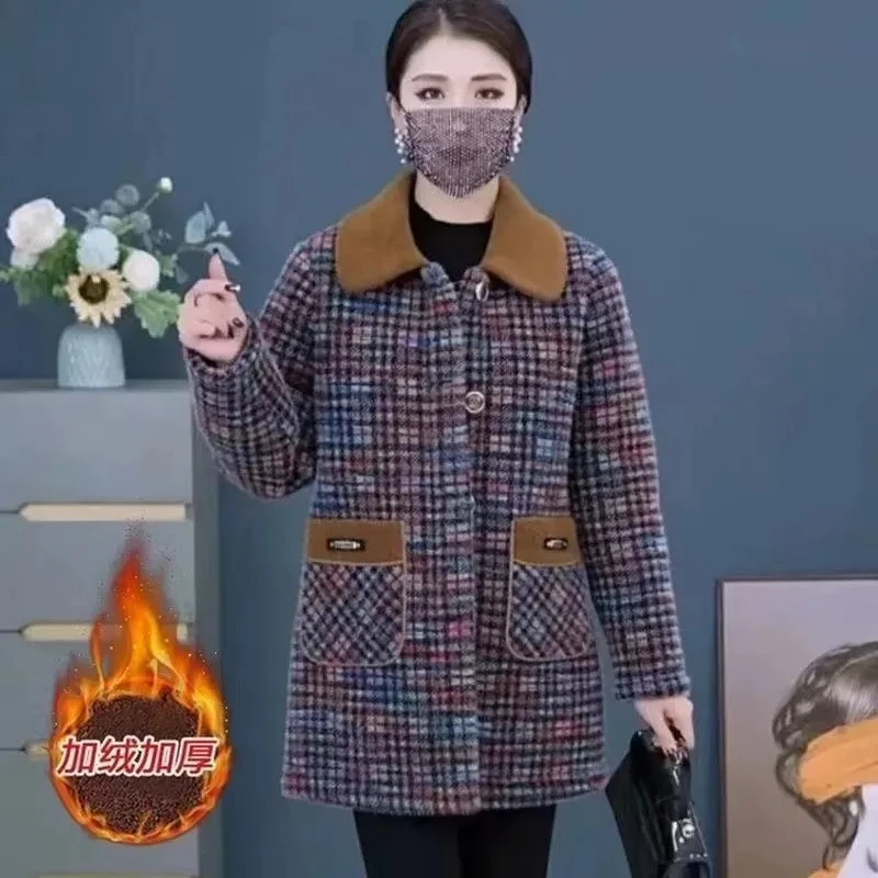 妈妈装冬季加绒保暖水貂绒上衣外套女新款中长加厚贵妃绒洋气大衣