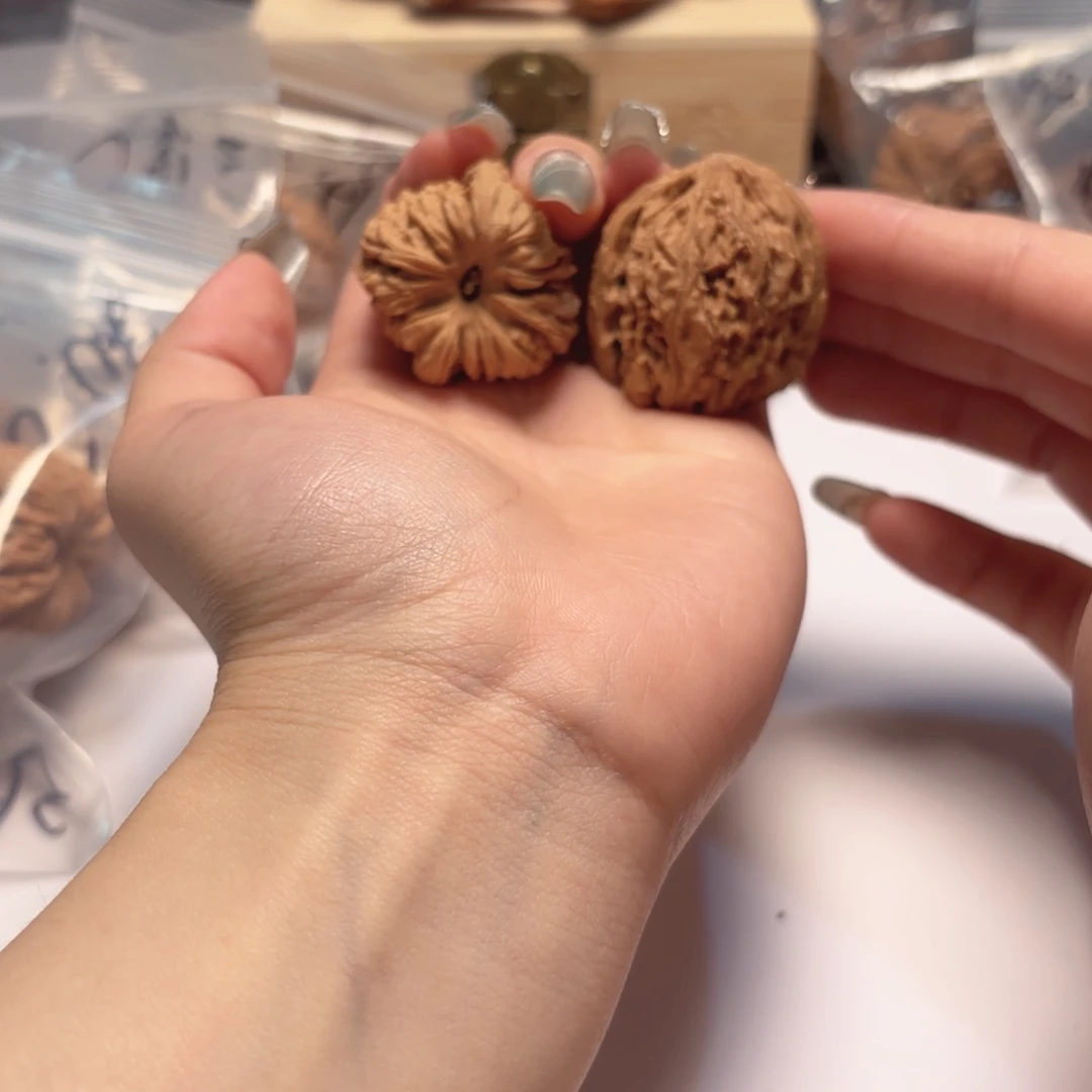 想***看吊坠文玩核桃23号链接