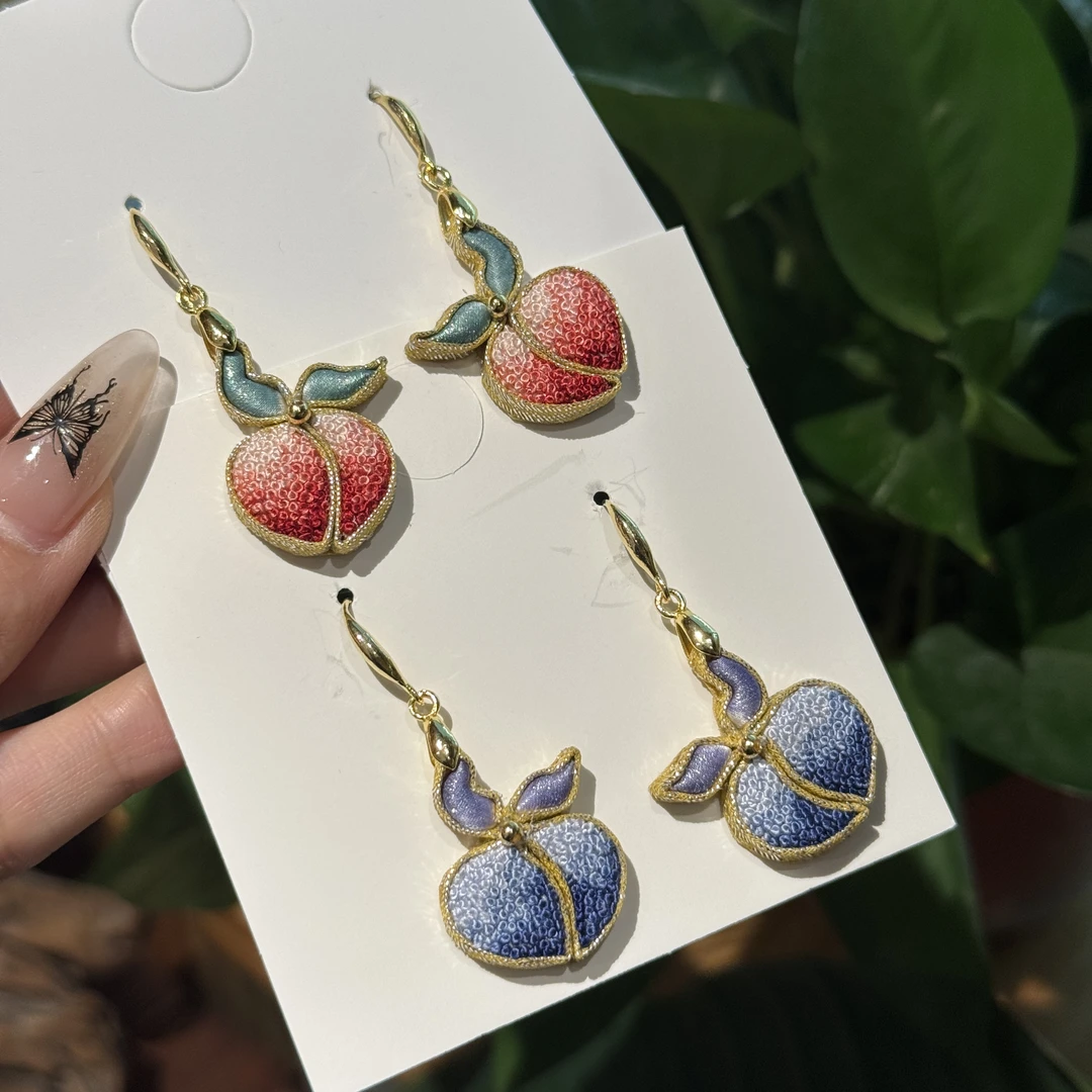 打籽绣桃子 盘扣耳饰 非遗手工打籽绣盘扣耳饰日常百搭